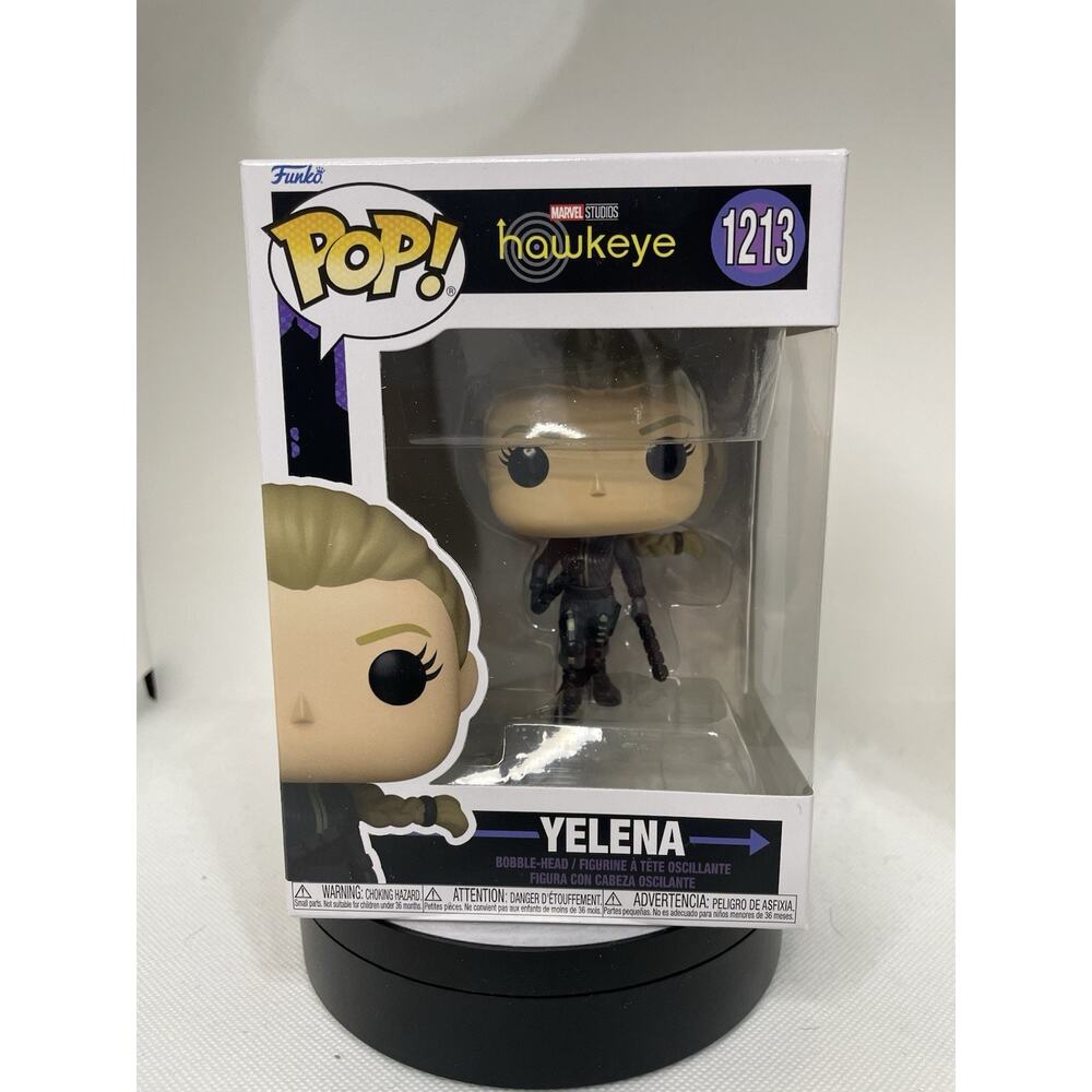 Funko Pop! Vinyl: Marvel - Yelena #1213 - Hawkeye - W Pop Protector